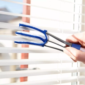 Brosse stores, radiateur, abat-jour